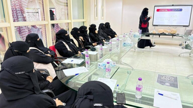 إسلامية-جازان-تختتم-البرنامج-التدريبي-في-الإسعافات-الأولية-أخبار.jpg
