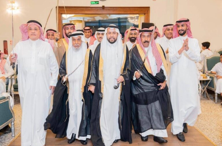العتيبي-يحتفل-بزفاف-طلال-أخبار-السعودية.jpg