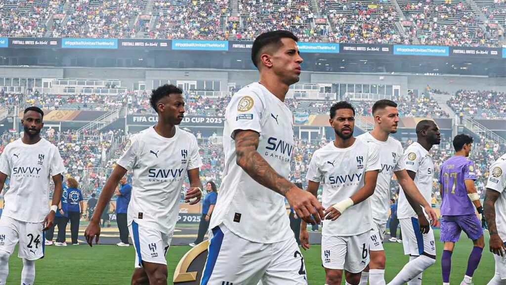 الهلال-يعتذر-عن-المشاركة-في-كأس-السوبر-السعودي-فما-العقوبة.jpg