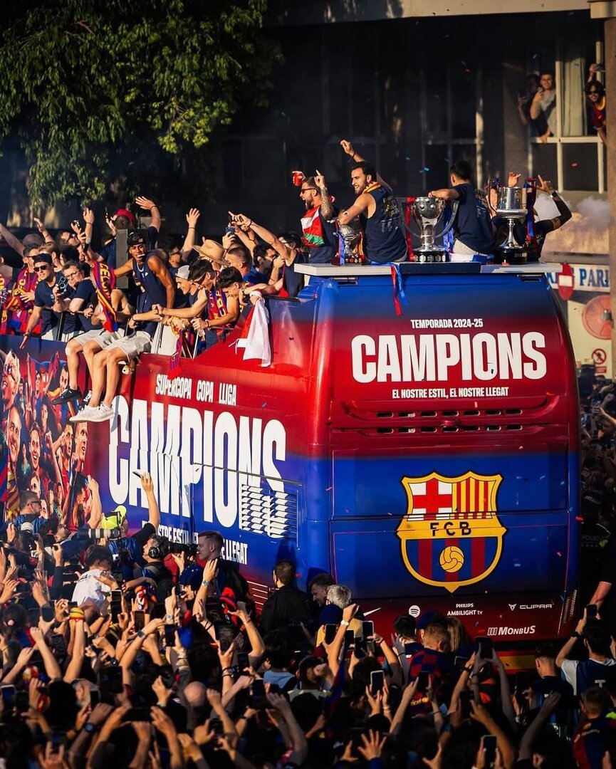 برشلونة-يعلن-أول-الراحلين-عن-صفوفه.jpg
