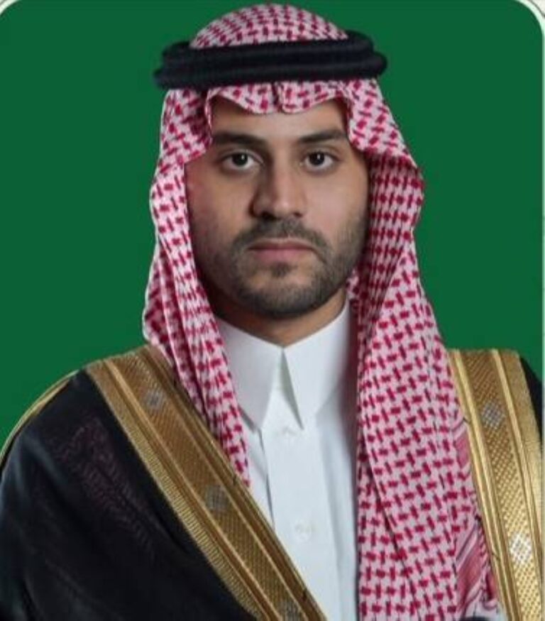 نائب-أمير-حائل-يقدم-واجب-العزاء-لأسرة-الملق-أخبار.jpg