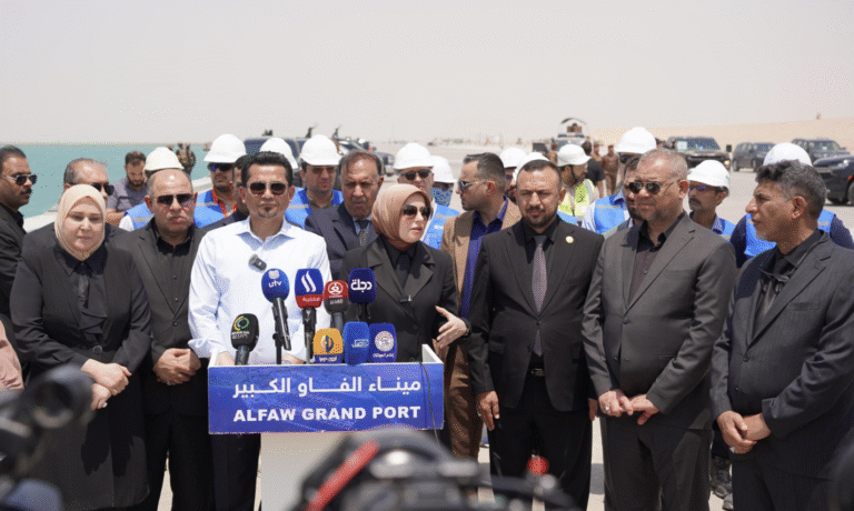 وزير-النقل-العراقي-مدن-صناعية-على-طول-طريق-التنمية-وميناء.png
