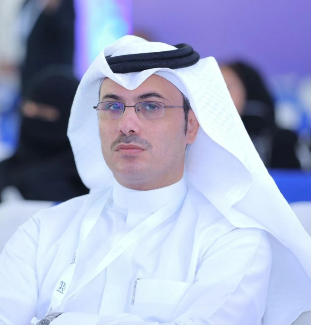 عادل خميس أميناً عاماً لجائزة جمعية الأدب المهنية – أخبار السعودية