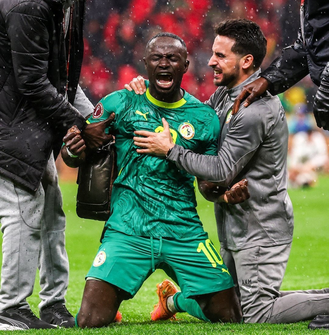 رد فعل ساديو ماني بعد طلب “الكاف” سحب الجائزة ومنحها لإبراهيم دياز