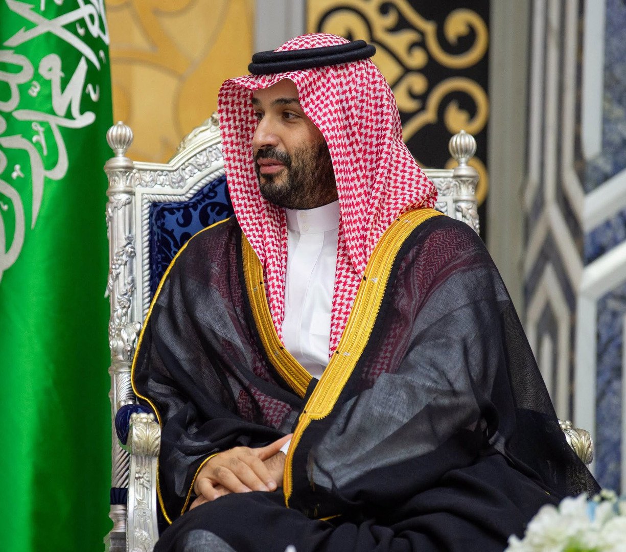 الأمير محمد بن سلمان يطلق “إكزوبوت”.. أول سيارة وطنية سعودية