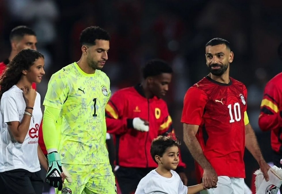بسبب دخوله “القفص الذهبي”.. شوبير يغيب عن الأهلي المصري (فيديو)