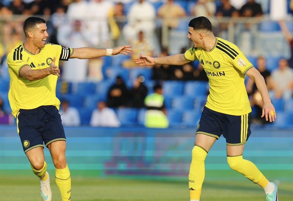 رونالدو يقود النصر للفوز على الفيصلي (فيديو)